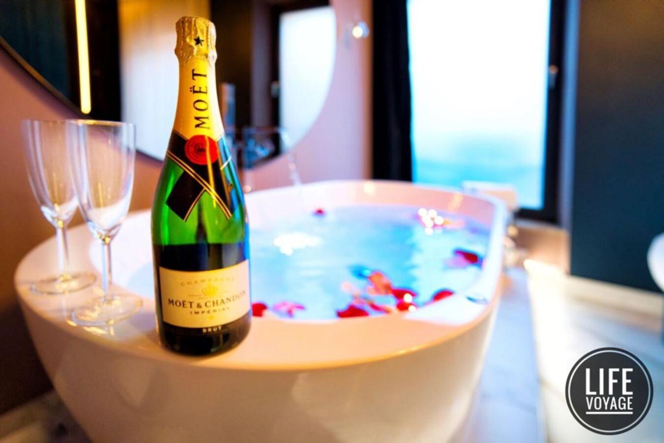 Life Voyage Residence & Spa - Strasbourg'S City Center Luxury Experience מראה חיצוני תמונה