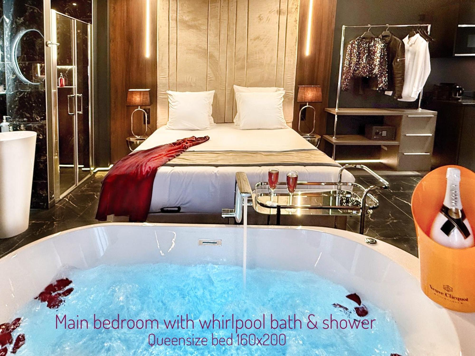 Life Voyage Residence & Spa - Strasbourg'S City Center Luxury Experience מראה חיצוני תמונה